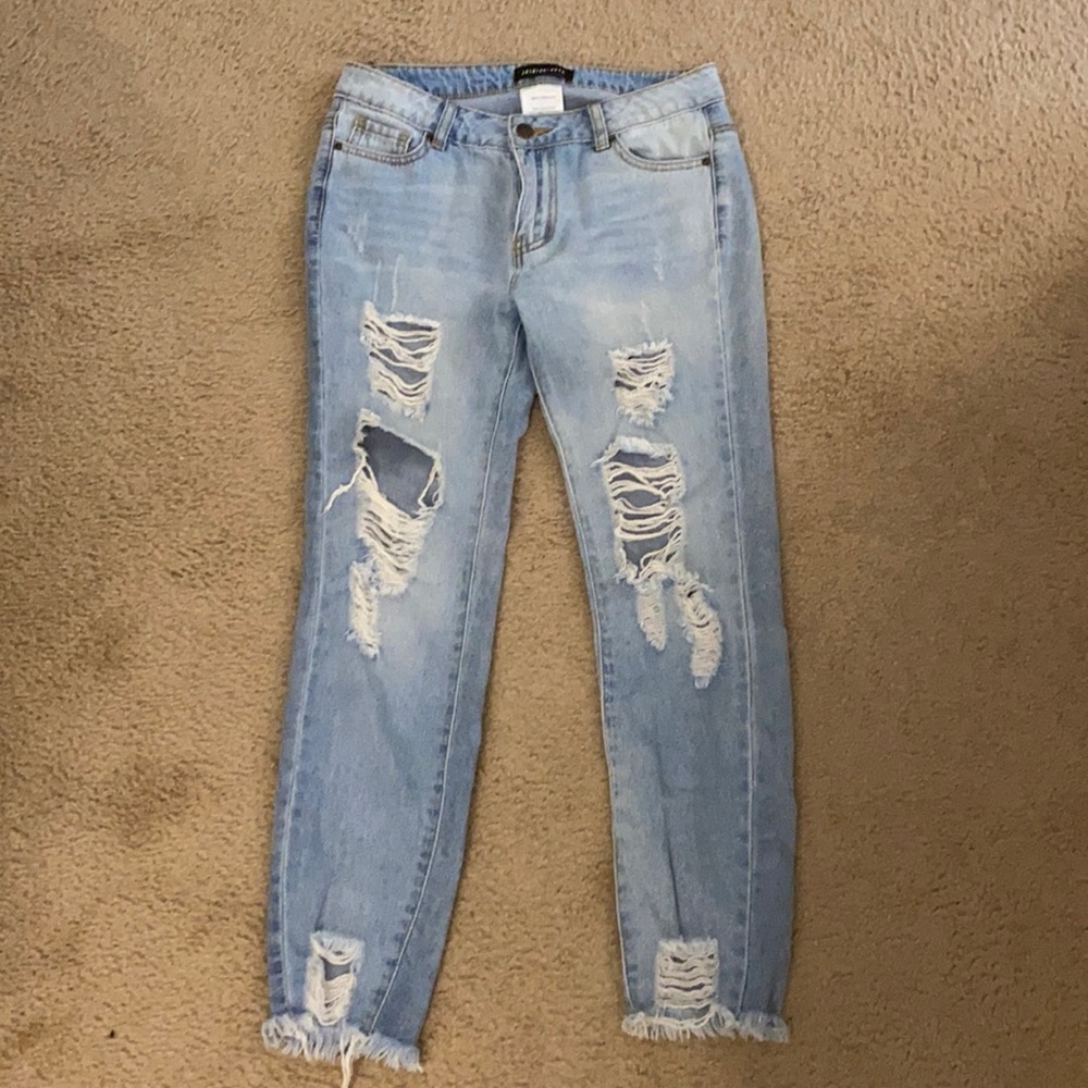 Mid rise straight jeans